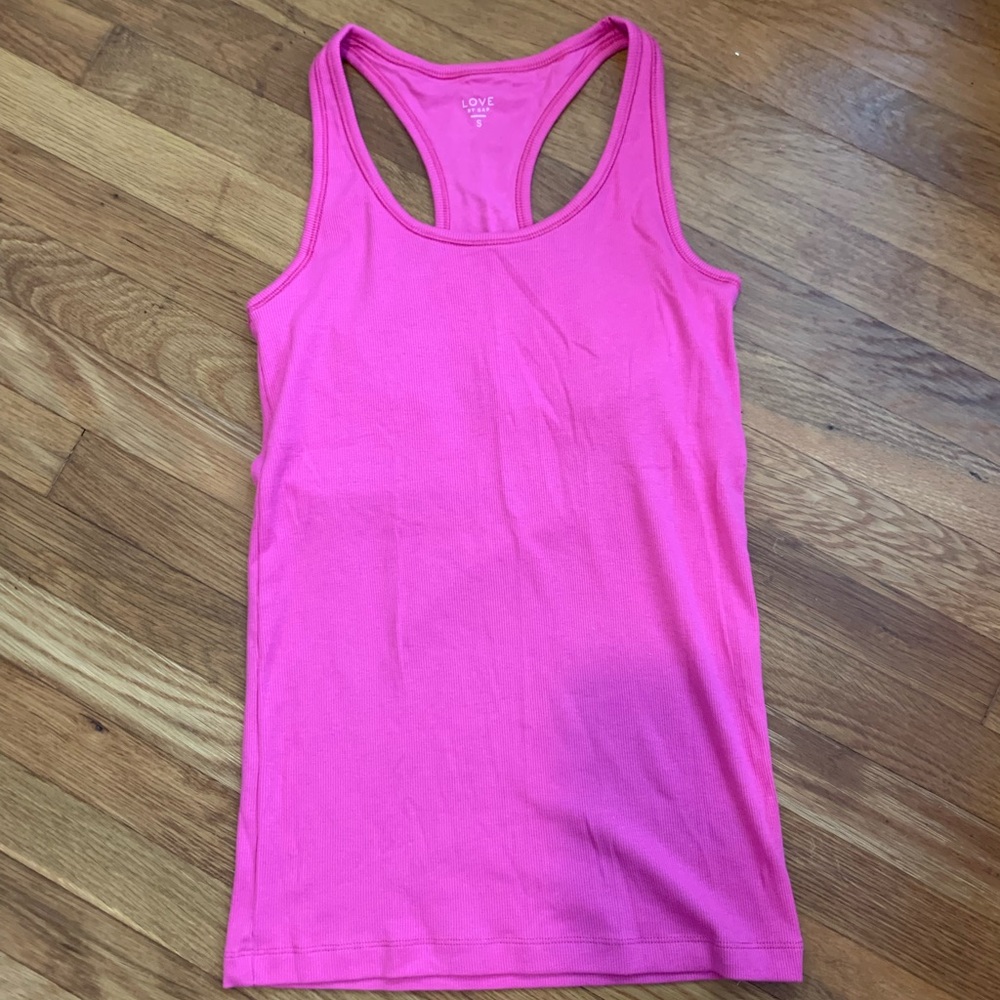 Pink workout tank top